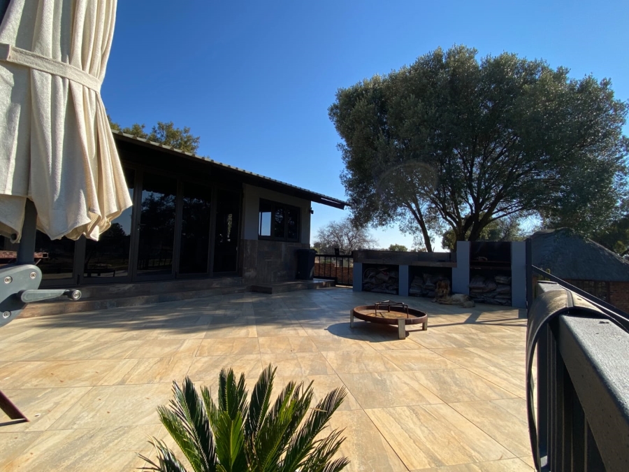 5 Bedroom Property for Sale in Koster North West